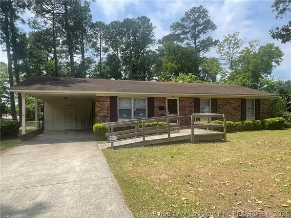 916 Bingham Dr, Fayetteville, NC 28304