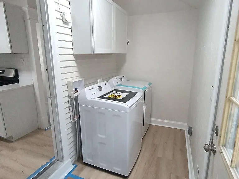 813 E Wayne St #1 — Photo 8