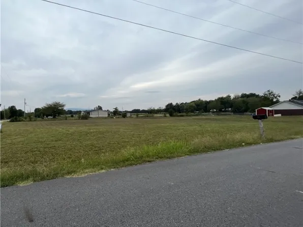 1102 Sequoyah, Spiro, OK 74959