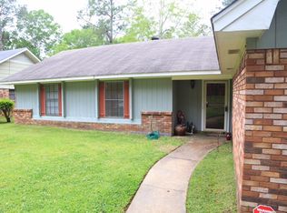 359 Park Ln, Jackson, MS 39212