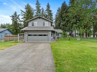 448 Volesky Dr SE, Rainier, WA