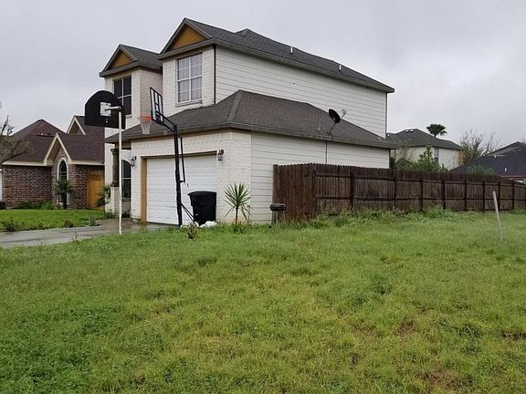 2nd image of 908 W Franklin Ave