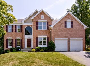 21304 Highwood Ct, Sterling, VA 20165