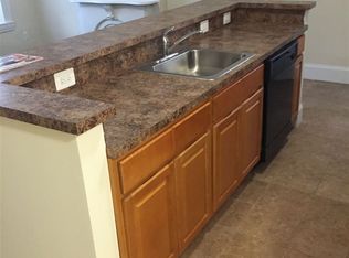 4000 Chestnut St APT 2R, Philadelphia, PA 19104