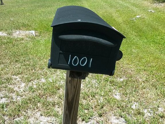 2nd image of 1001 NE 104th Ct