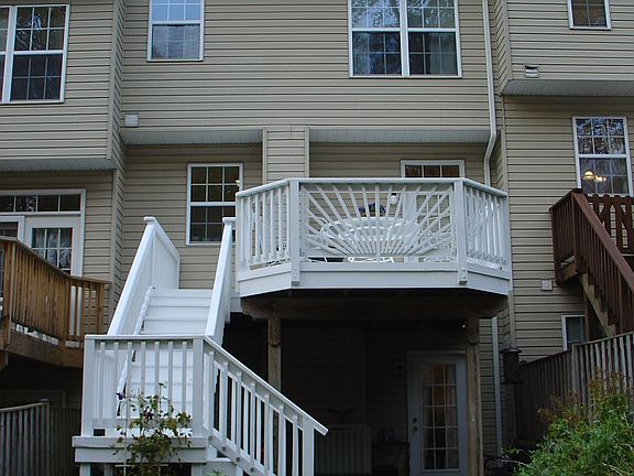 2nd image of 475 Amelanchier Ct