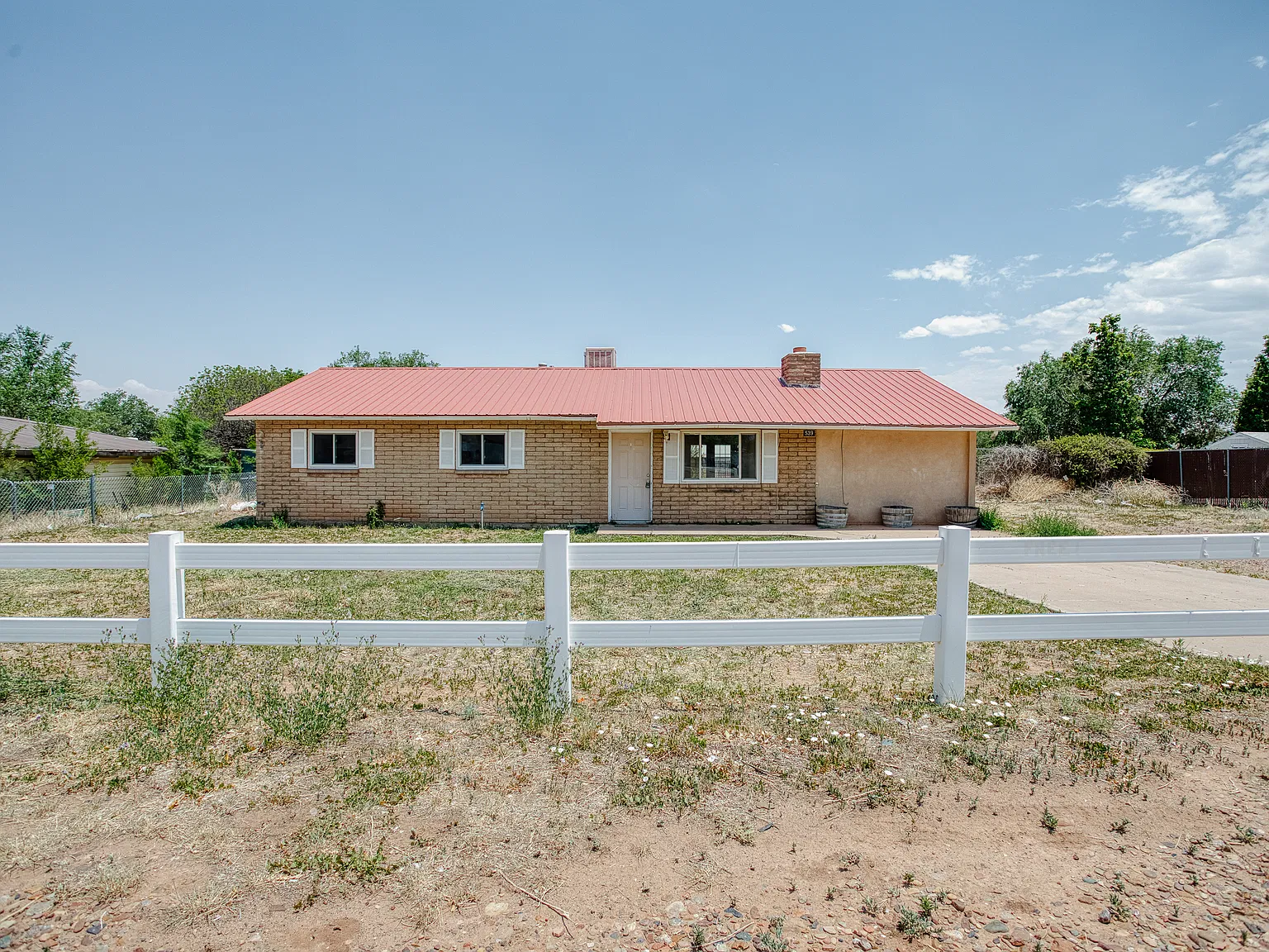 3 bed, 1512 sqft, $1,950 — Photo 1