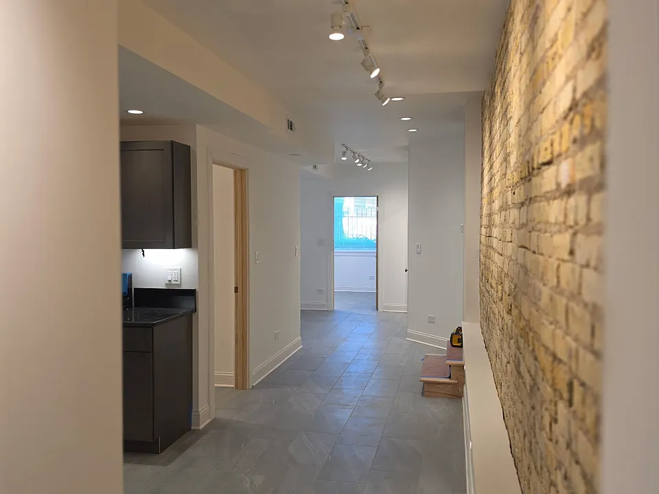 LARGE NEW APT ! !