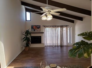 2704 E Shaw Butte Dr, Phoenix, AZ 85028