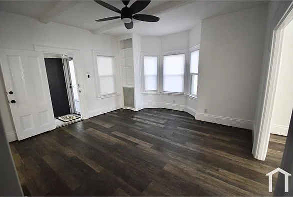 2 bed, $2,900 — Photo 3