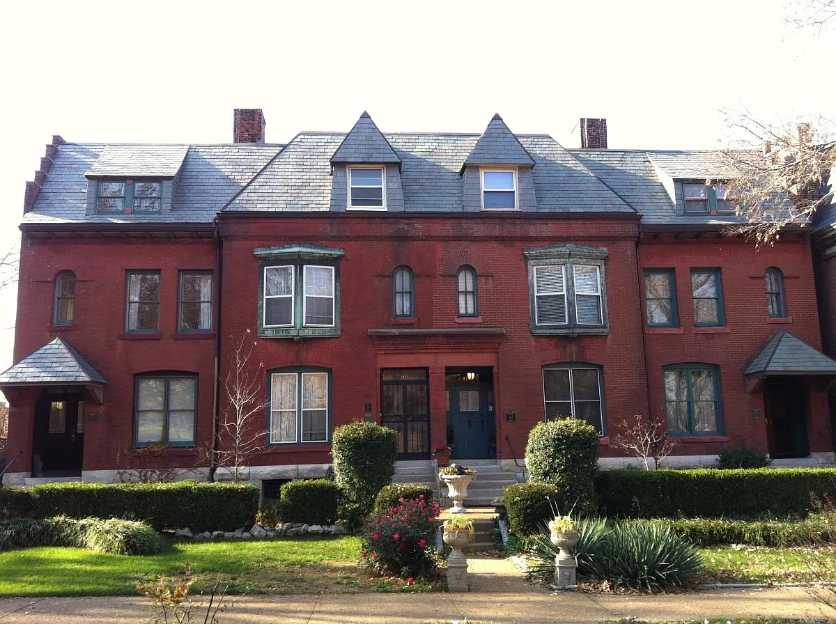 1417 Missouri Ave photo 1