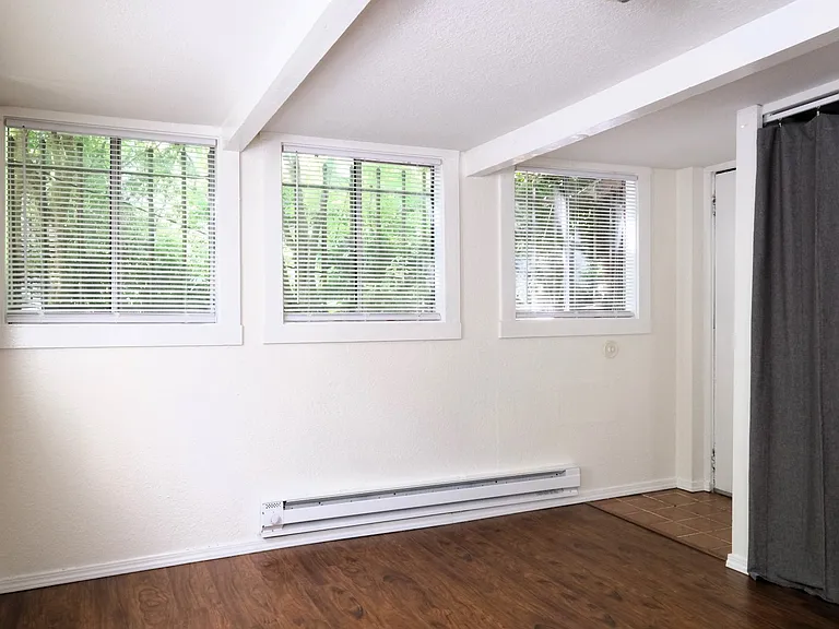 1625 13th Ave #BASEMENT — Photo 7