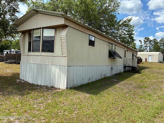 5th image of 121 CHURCH LAKE Drive