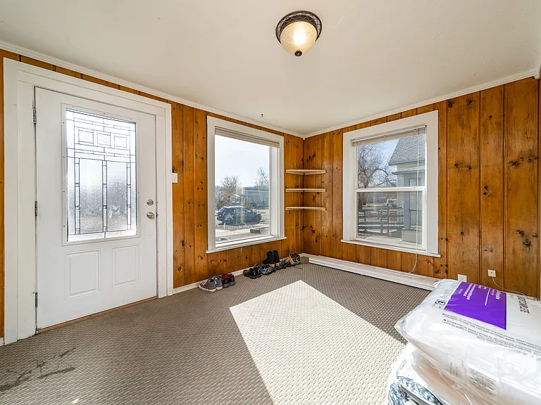 1138 White Ave — Photo 25