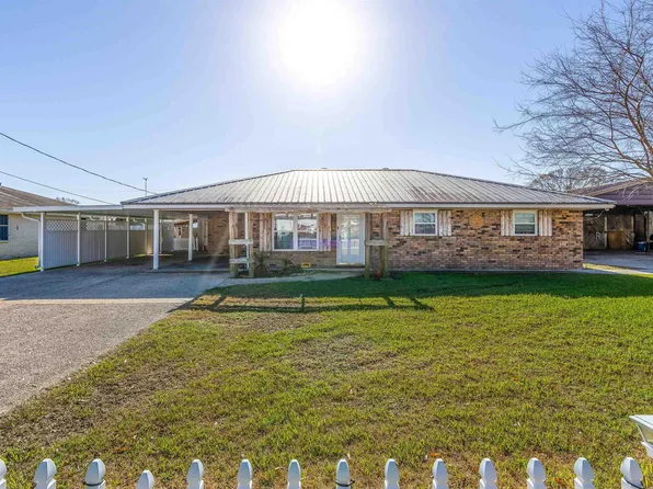 709 Catherine St, Lockport, LA 70374