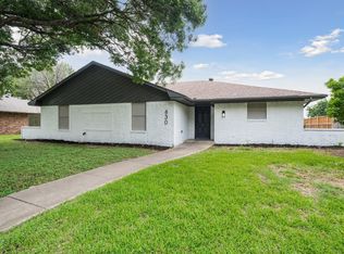 630 Ray Ave, Desoto, TX 75115