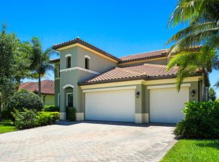 4421 Tamarind Way, Naples, FL 34119