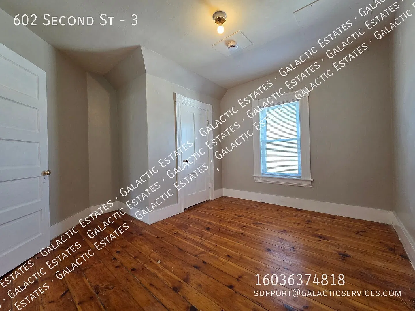 2 bed 1 bath apartment conveniently located to highway and amenities — Photo 4