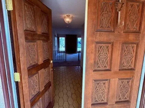 3150 W La Vida Avenue, Visalia, CA 93277