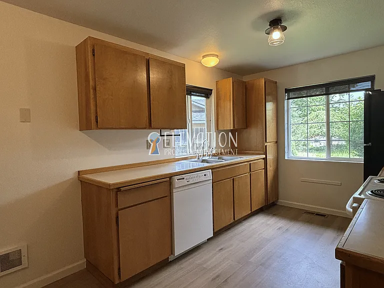61875 Avonlea Cir — Photo 10