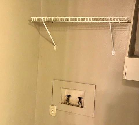 4th image of 206 Elks Cv APT 1