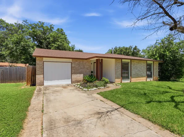 5942 CLIFF ROCK DR, San Antonio, TX 78250