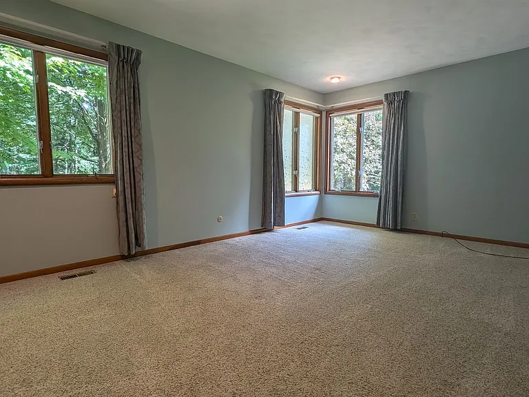 7907 W R Ave — Photo 10