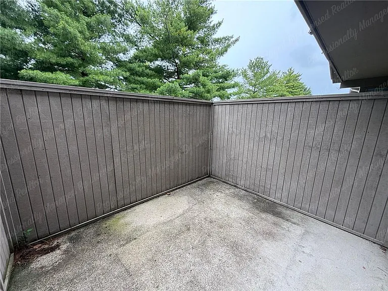 9765 Centerville Creek Ln — Photo 28