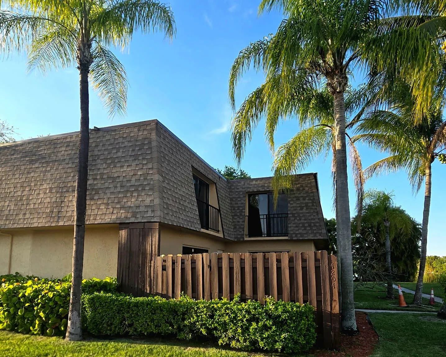 2 bed, 2.5 bath, 1262 sqft, $2,550 — Photo 1