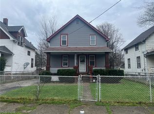 10914 Oliver Rd, Cleveland, OH 44111