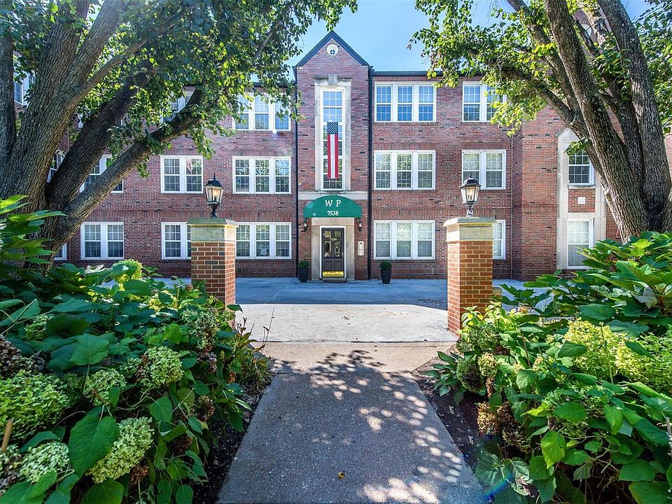 1st image of 7538 Wydown Blvd APT 2B