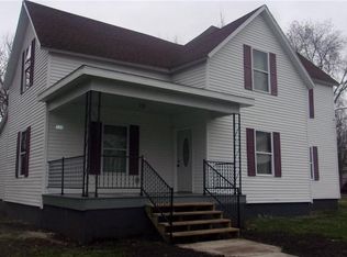 520 N 18th St, Mattoon, IL 61938