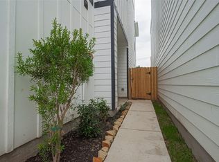 8928 Covenant Pl, Houston, TX 77055