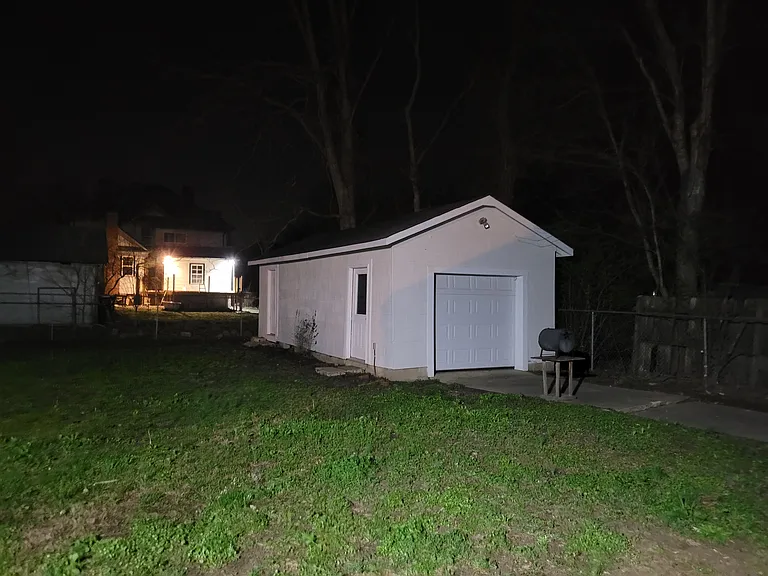 509 Hickory St SE — Photo 8