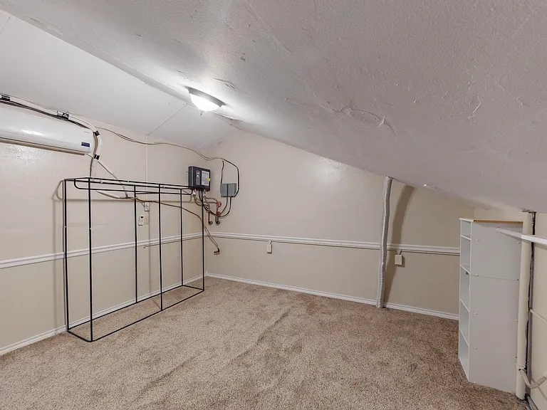 2569 Shady Ridge Dr — Photo 32