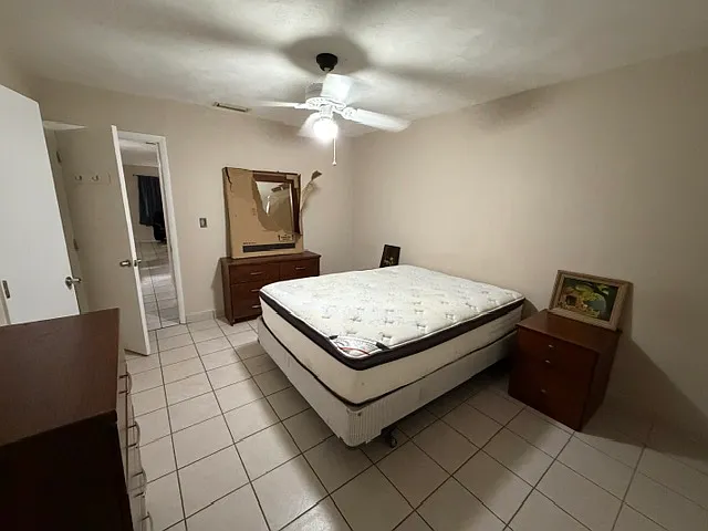 710 NE 46th Ct #3 — Photo 16