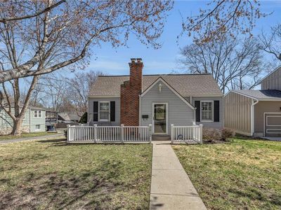 5613 Reeds Rd, Mission, KS, 66202