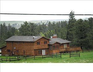 3rd image of 631 Emerald Hills Dr