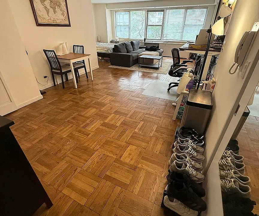 1st image of 155 E 34th St APT 3N