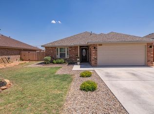1322 E Spruce Ave, Midland, TX 79705