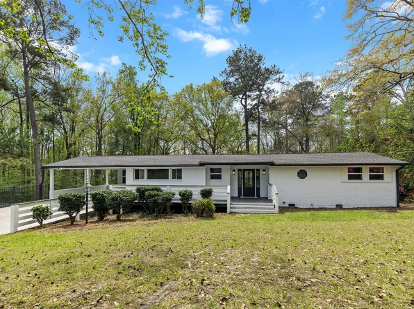 107 Woodland Dr, Summerville, SC 29485