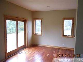 3rd image of 25866 Edison Ave
