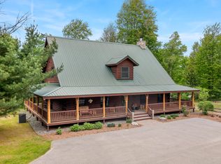 18090 Read Rd, Copemish, MI 49625