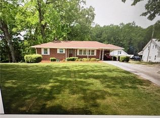 6070 Holland Dr, Cumming, GA 30041