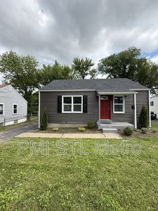 8051 Airport Rd, Saint Louis, MO, 63134