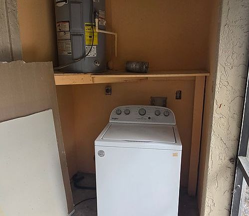 5th image of 1302 NE 9th St