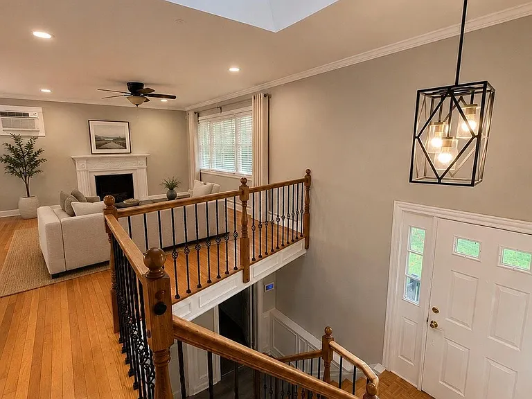 601 Harmony Rd — Photo 5