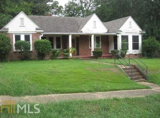 403 Avenue E, West Point, GA 31833