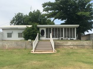 227 Llano Estacado, Spur, TX 79370