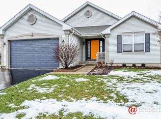 2110 Graue Mill Ct, McHenry, IL 60050